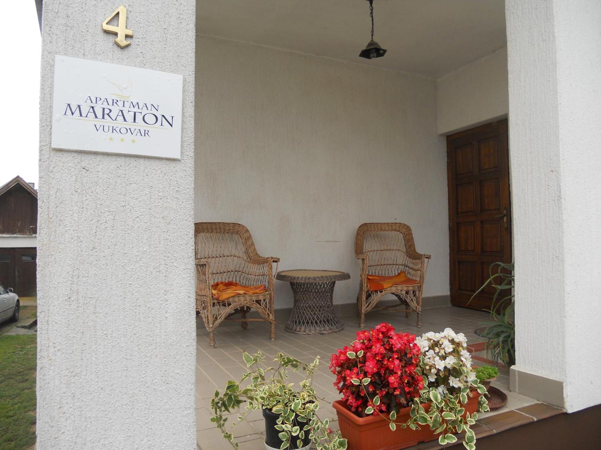 Apartmani Maraton Вуковар Экстерьер фото