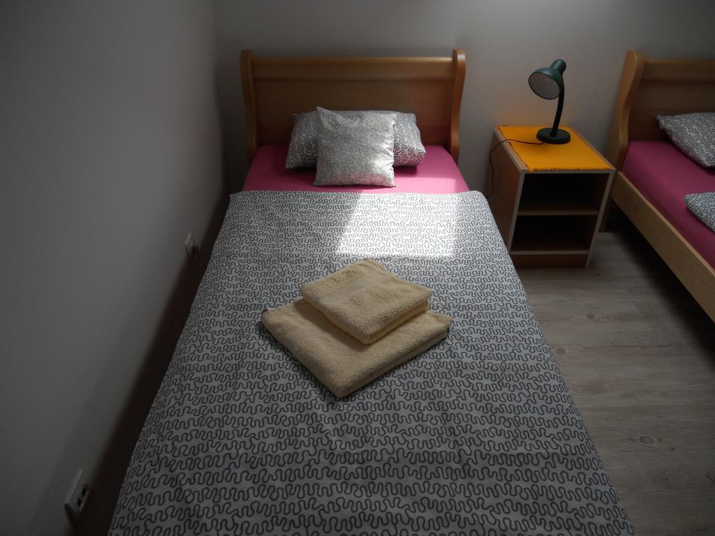 Apartmani Maraton Вуковар Экстерьер фото