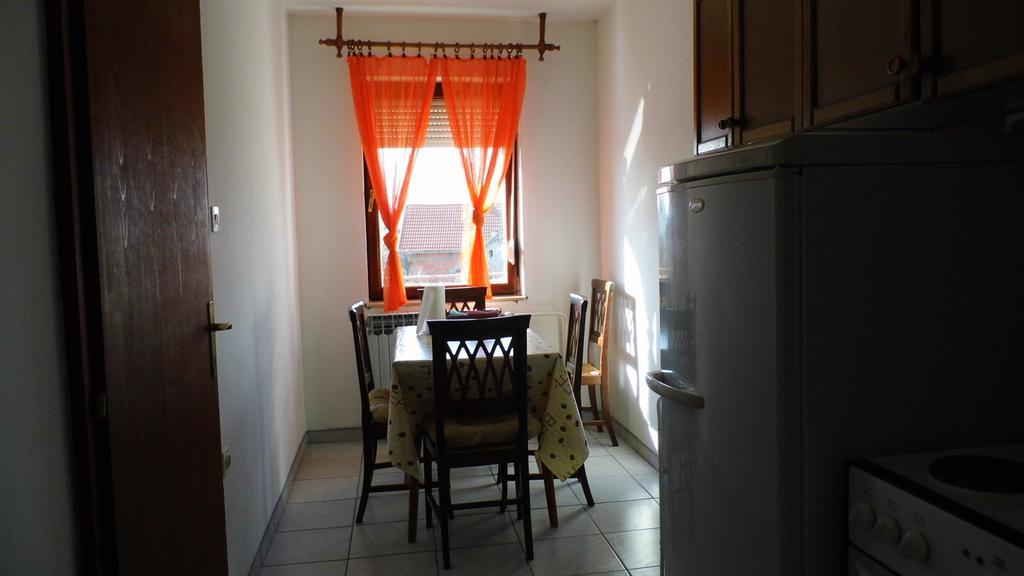 Apartmani Maraton Вуковар Экстерьер фото