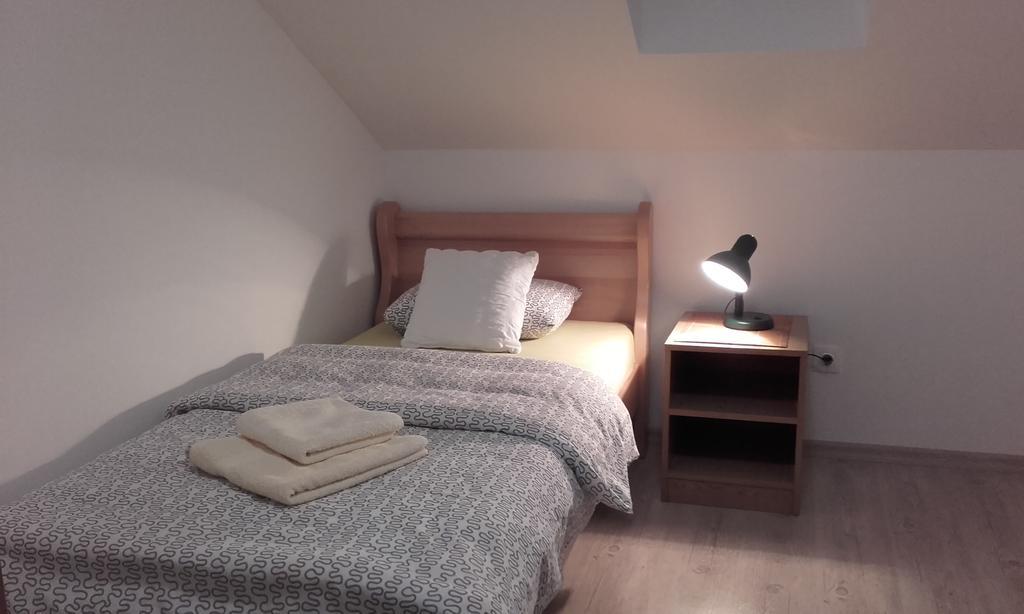 Apartmani Maraton Вуковар Экстерьер фото
