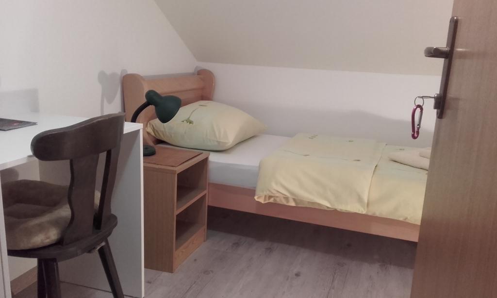 Apartmani Maraton Вуковар Экстерьер фото