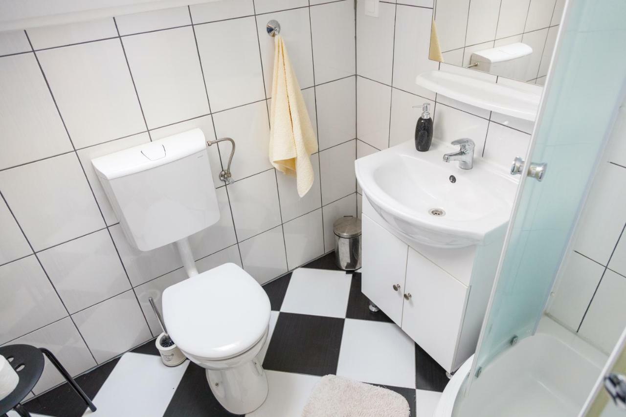 Apartmani Maraton Вуковар Экстерьер фото