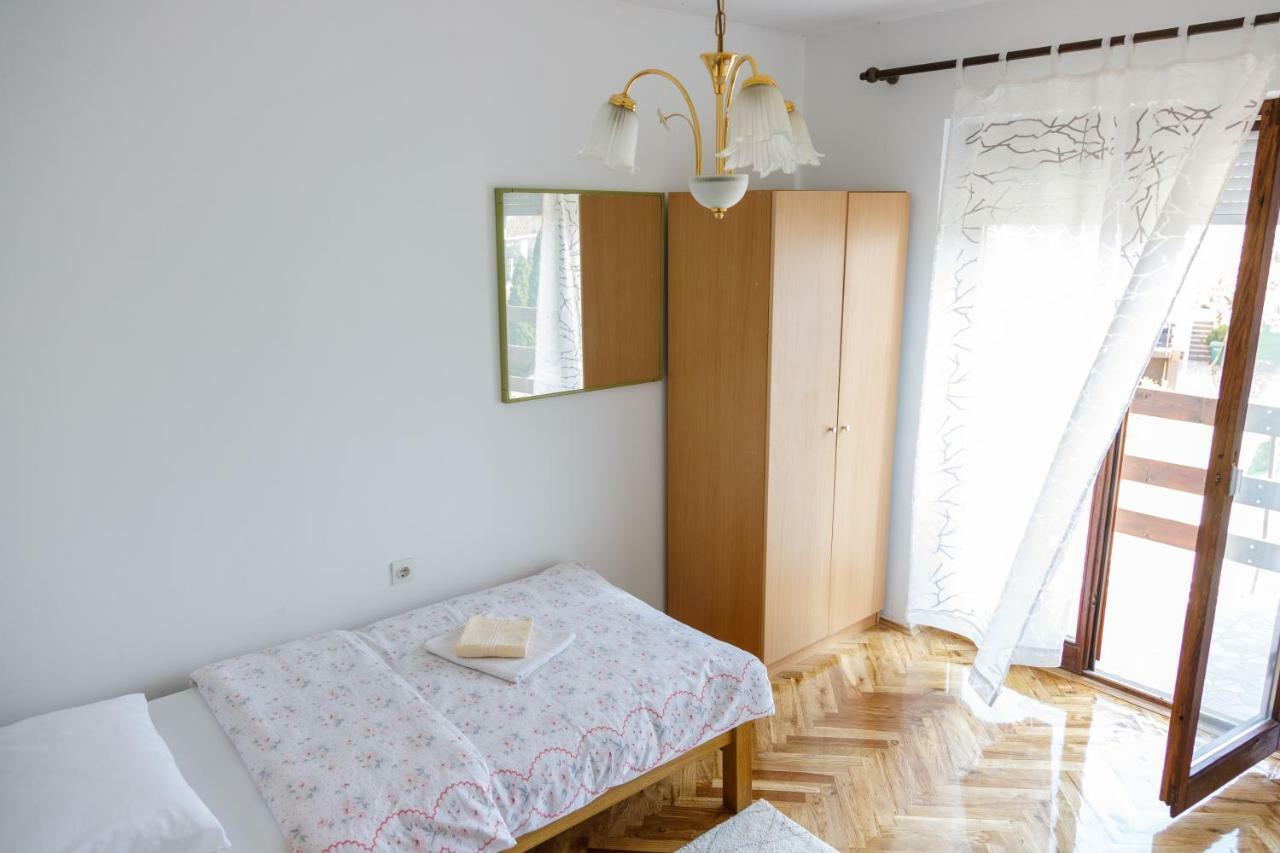 Apartmani Maraton Вуковар Экстерьер фото